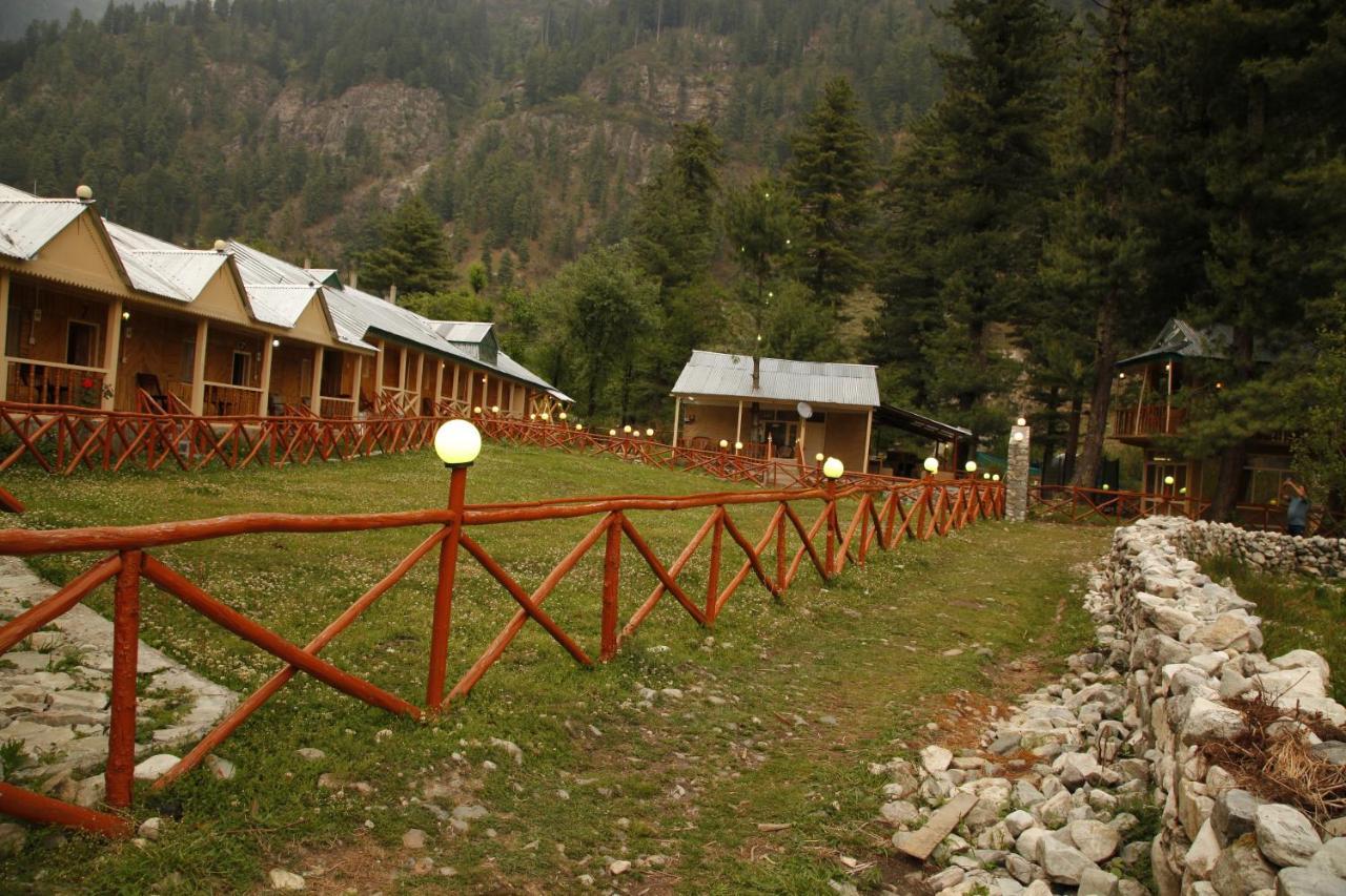 Wind Chime Baga Sarahan Rāmpur Buitenkant foto