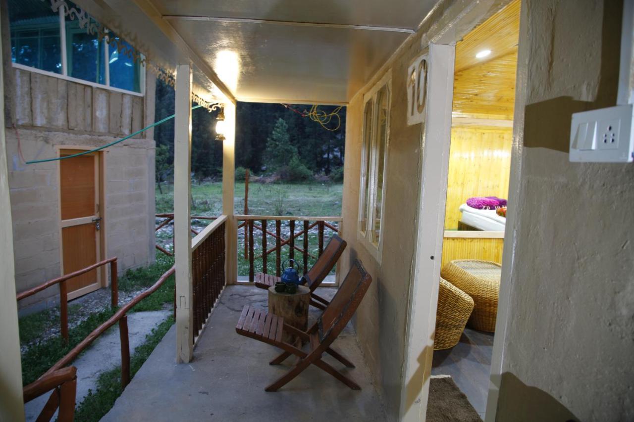 Wind Chime Baga Sarahan Rāmpur Buitenkant foto